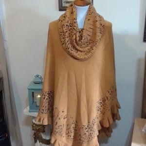 Beautiful Cowl Neck Shawl